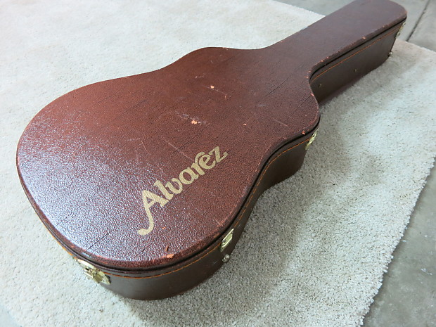 Vintage 1970s Alvarez Acoustic Classical Guitar Case Orange Lining