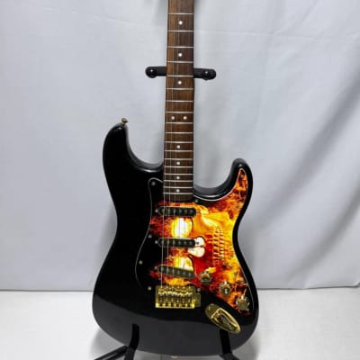 stratocaster with synchronized tremolo? : r/Stratocaster