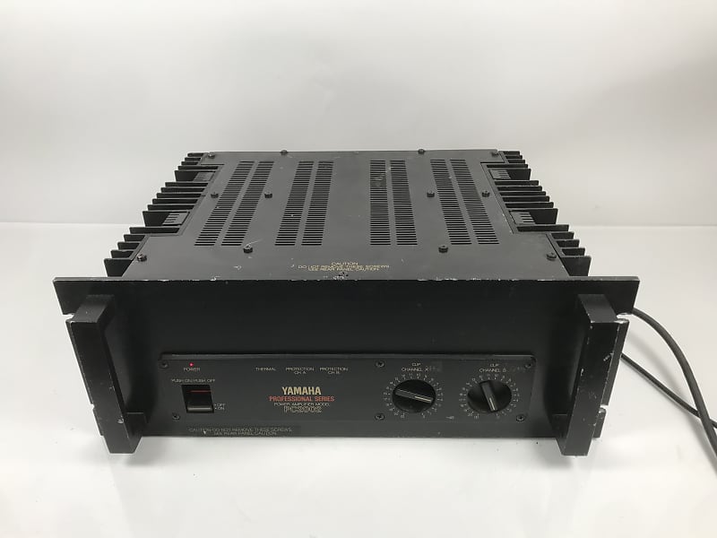 Yamaha PC2002M Professional Series Power Amplifier