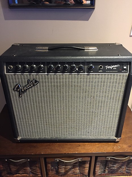 Fender performer 650 top