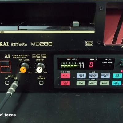 Akai S612 Midi Digital Sampler & MD 280 Disk Drive w/ Manuals & Disks image 4