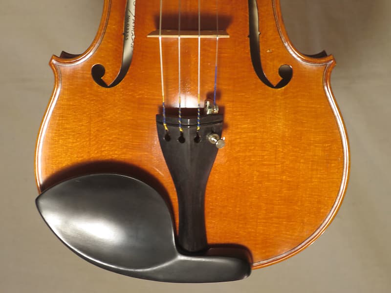 Yamaha v10 deals violin