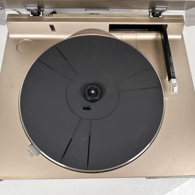 MARANTZ TT530 - Vintage Full Automatic Direct Drive Turntable Champagne Colored image 4
