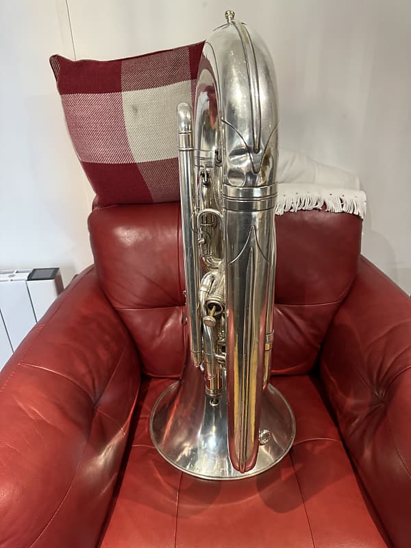 Boosey & Hawkes imperial E♭ チューバ Boosey & Hawkes Imperial E flat Bass Tuba Mid 70s - Silver