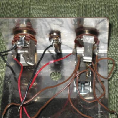 used vintage (mid to late 1970s) Electro-Harmonix Small Stone EH4800 USA TOP part of casing, color switch + screws, Power, In, Out Jacks +nuts/washers, some wires [NO: bottom part of casing, Circuit Board, CB Components, Pot, Switch, Light, Other Wires] image 7