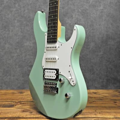 Yamaha Pacifica Pac 112V New From Authorized Dealer 2023 - Sonic Blue image 2