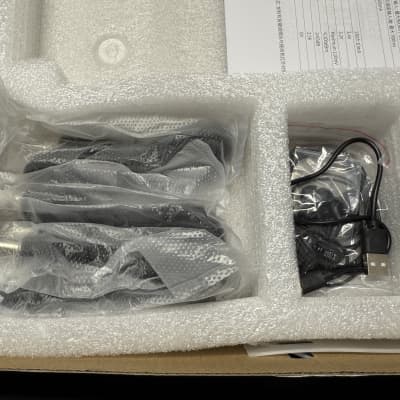 Xtuga SEM200 - Stereo In Ear Monitor System. IEM 4 Receivers Black Metal image 6