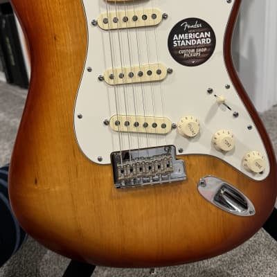 Fender 60th Anniversary Commemorative American Standard 