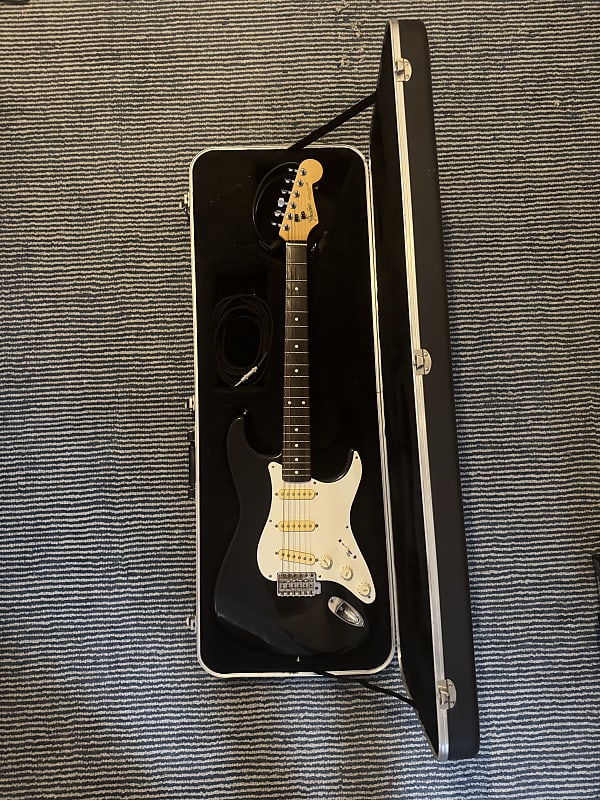 Fender ST-STD Standard Series Stratocaster MIJ | Reverb
