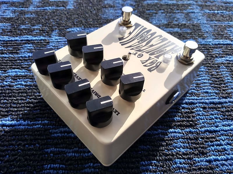 Lovepedal Box of Awesome SRV