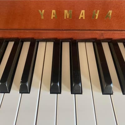Impeccable Yamaha piano image 4