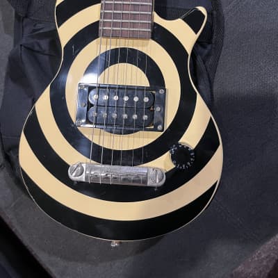 Epiphone Zakk Wylde hotsell Custom ZV black original ZW Case KETTE