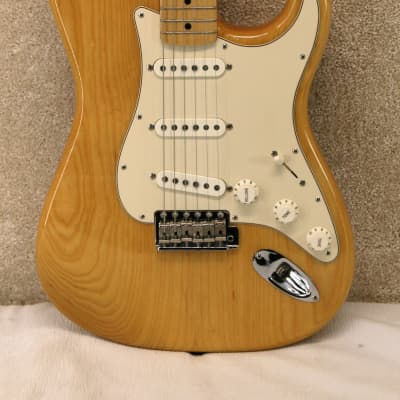 Fender American Vintage '70s Stratocaster | Reverb