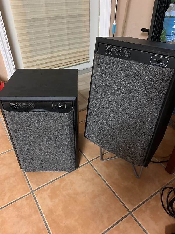 ElectroVoice Sentry 100a Studio Monitors Black Reverb