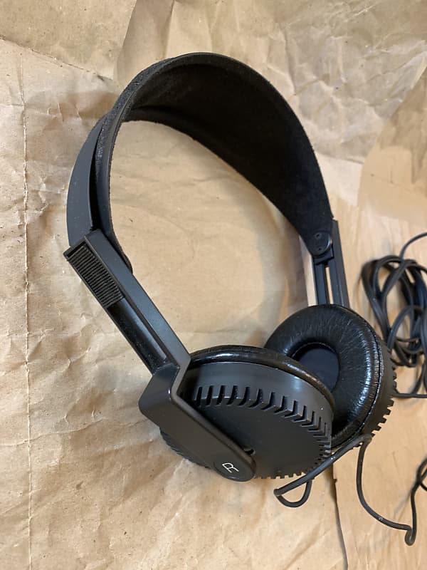 Yamaha HP-1 Orthodynamic Stereo Headphones Japan 1970's
