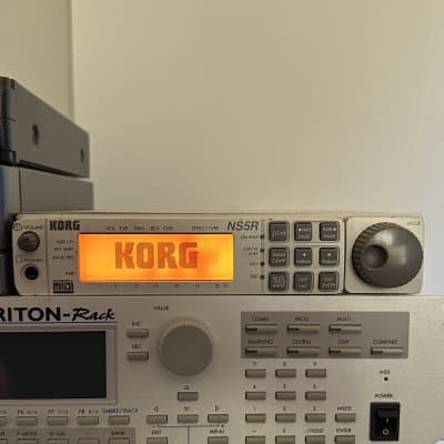 Korg NS5R Multi-Timbre Synthesizer / Sound Module