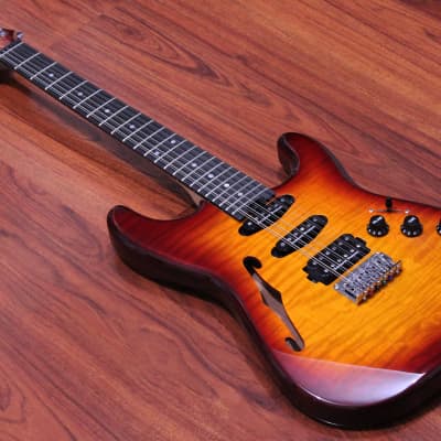 Halo CLARUS 12-string Electric Guitar, Mahogany Body, Flamed Maple Top, Gotoh Bridge Seymour Duncan Pickups image 2