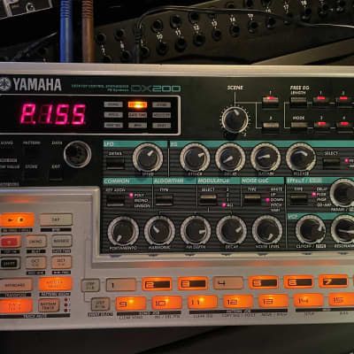 Yamaha DX200 & AN200 Loopfactory Desktop Synthesizer Combo image 3