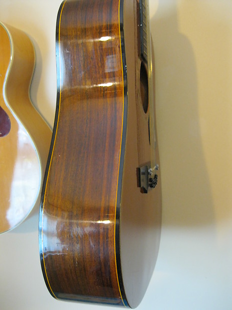 Kasuga T-300 Vintage 1969 Japanese-Made Cedar & Rosewood