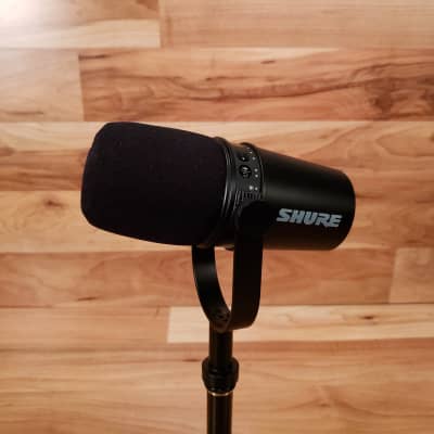 Shure Motiv MV7-K Podcasting, Streaming, Home Recording and Gaming Microphone Black Free 2 Day Ship image 2