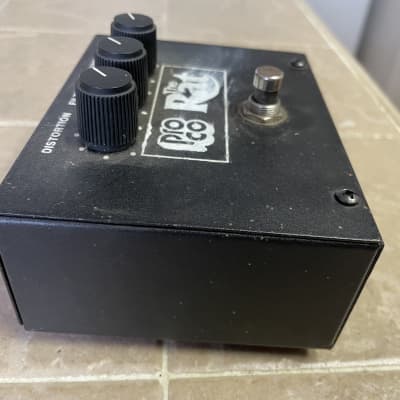 ProCo Vintage Rat Big Box Reissue with Battery Door and LM308 Chip 1991-2003 - Black image 7