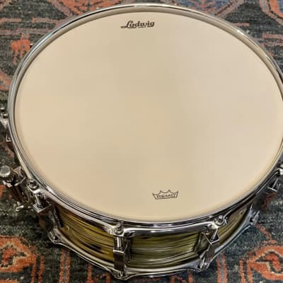 (MINT) Ludwig Classic Maple Snare Drum 14x6.5” Lemon Oyster - LS403XXA2 image 8