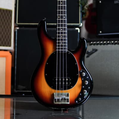 ■FERNANDES SB85 StingRay スティングレイ □FERNANDES SB85 StingRay スティングレイ - メルカリ