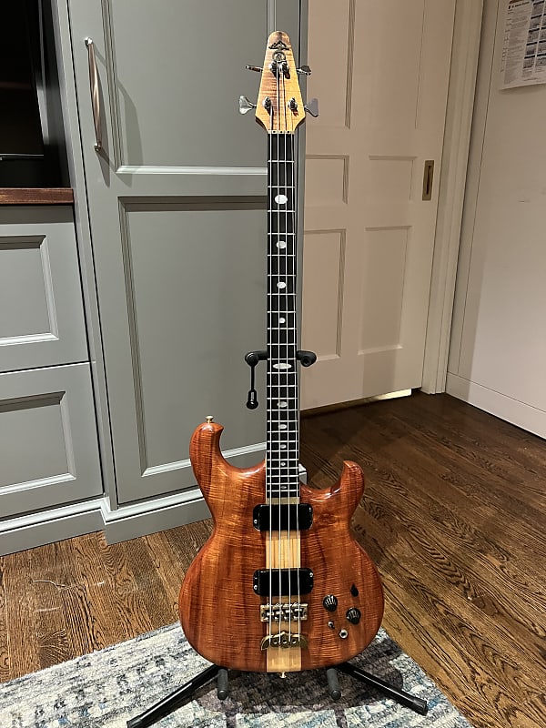 Alembic Spoiler 4 String Neck Thru Bass Reverb