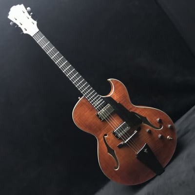 Eastman 380CE Honeyburst Archtop Electric Guitar #0726 image 9