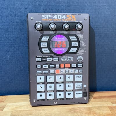 【美品】 Roland SP-404SX Roland SP-404SX Sampling Workstation | zZounds