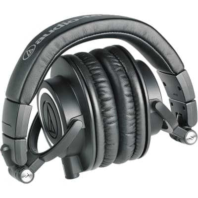 Audio Technica ATH-M50x Studio Headphones + Free Lunch Box and Tee shirt image 2