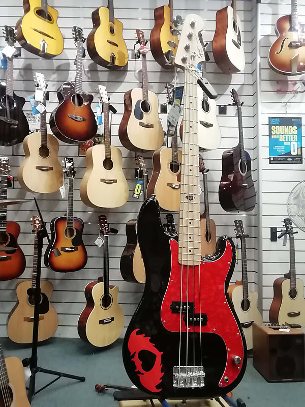 希少！Squier Pete Wentzモデル 赤黒プレベ 希少！Squier Pete Wentzモデル 赤黒プレベ 希少！Squier Pete