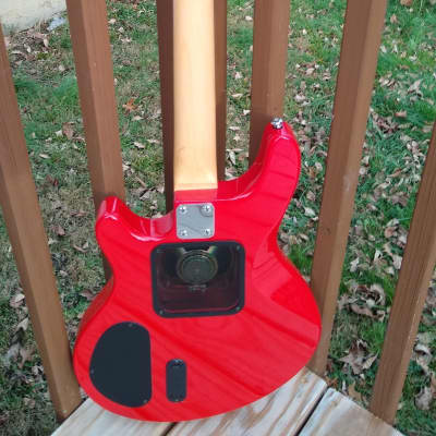 Lyon Travel Guitar w/ Built in Amp & Speaker image 3