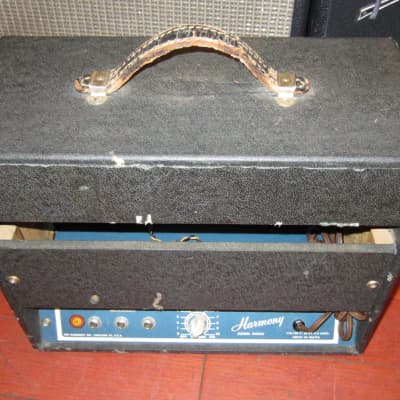 ~1964 Harmony H303B Small Combo Amp Black and Blue image 4