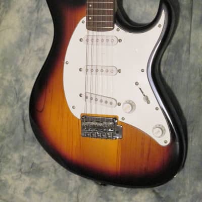 Cort - G200-Strat style Electric Guitar/ Classic Gloss Sunburst image 22