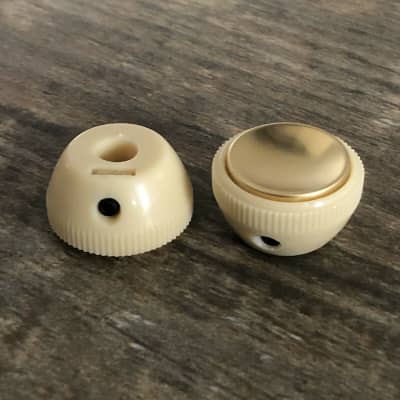 2x Quality Hofner Tea Cup Knobs Gold Dish - Vintage Cream Guitar knobs image 2