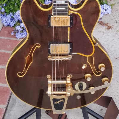 1969 Gibson Es-355 Custom Walnut~100% Original~ Professional Grade Top Of The Line Pre Norlin w no issues 
 Nice as they get image 4