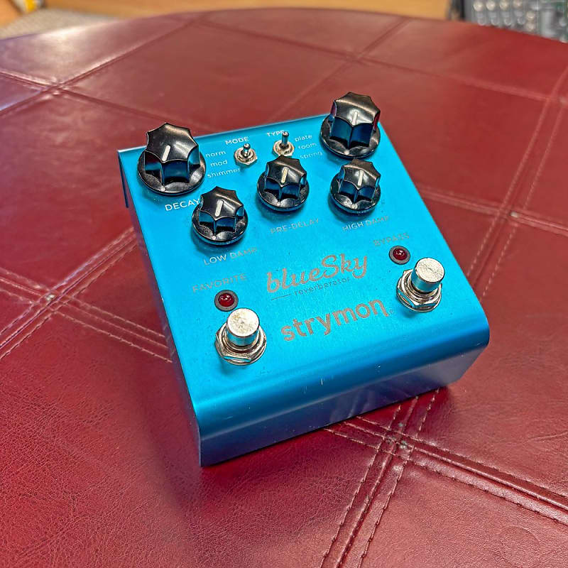 Strymon blueSky