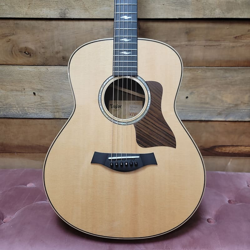 Taylor GT 811e - Natural