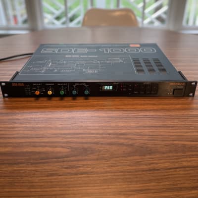 Roland SDE-1000 - Gearspace