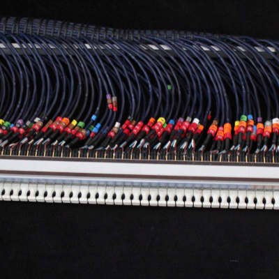 Ghielmetti Ghielmetti CSF 1x48AV. Audio and digital patchbay.Already wired. 10 feet loom image 3