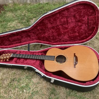 2000 Lowden O25 Acoustic 6 String Guitar image 9