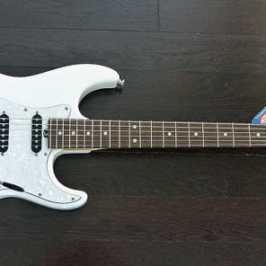 バッカス　Bucchus GS-001 G-STUDIOグローバルシリーズ Bacchus Global Series - GS-001 G-Studio Electric Guitar
