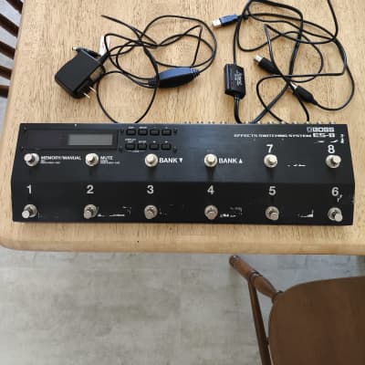Boss ES-8 Effects Switching System | Reverb Canada