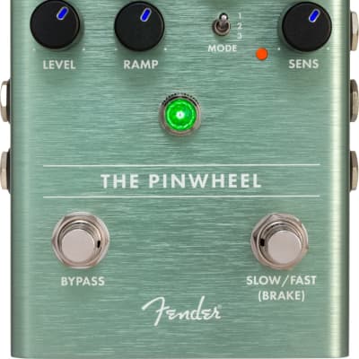 Fender The Pinwheel Rotary Speaker Emulator