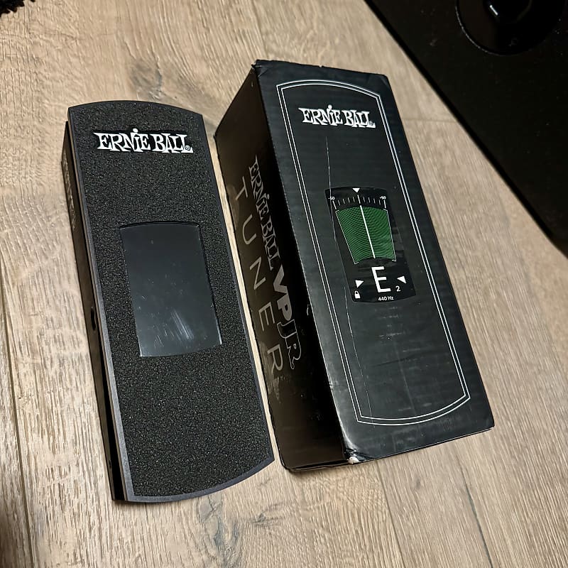Ernie Ball VPJR Tuner