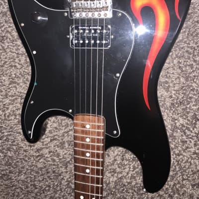 2002 Fender Hot rod flames STRATOCASTER electric guitar  tom Delonge vibe image 7