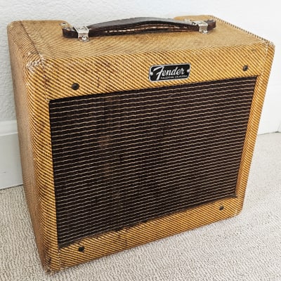 1962 Fender Champ Amp Tweed 5F1 1x8 Combo Narrow Panel Vintage Tube Guitar Amplifier for sale