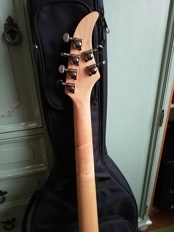 2001 Chatting Bird by Caparison Design Dellinger / Candy