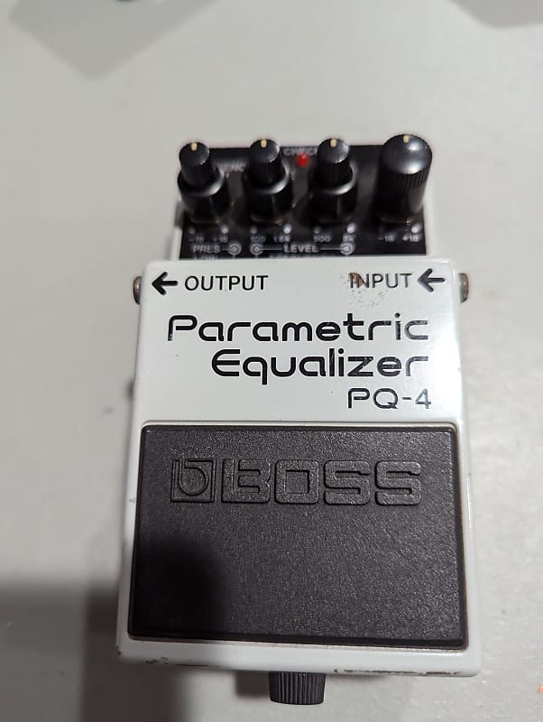BOSS PQ-4 Parametric Equalizer　パライコ BOSS PQ-4 Parametric Equalizer Guitar Effect Pedal free ship